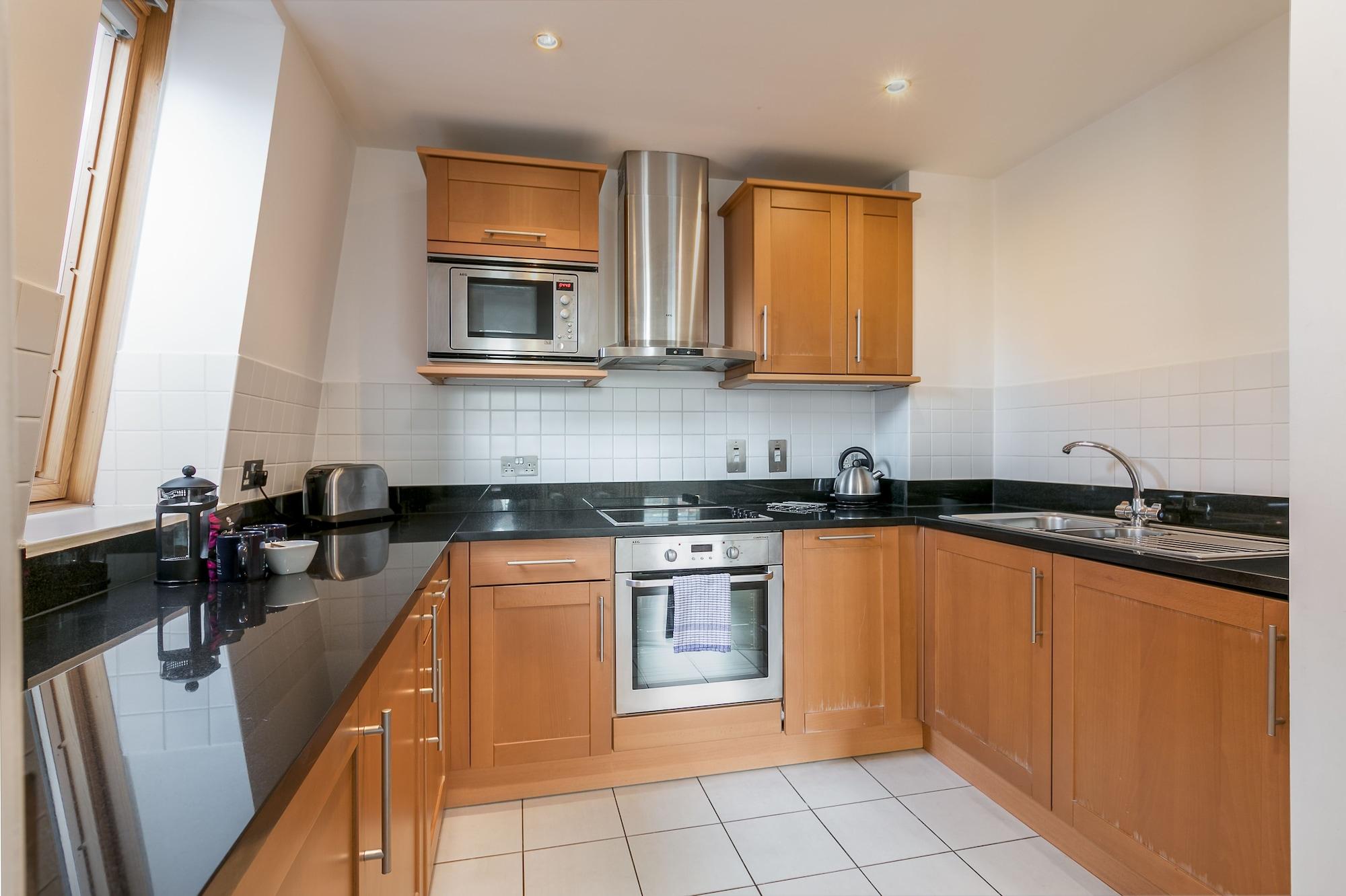 Marlin Apartments London City - Queen Street Экстерьер фото