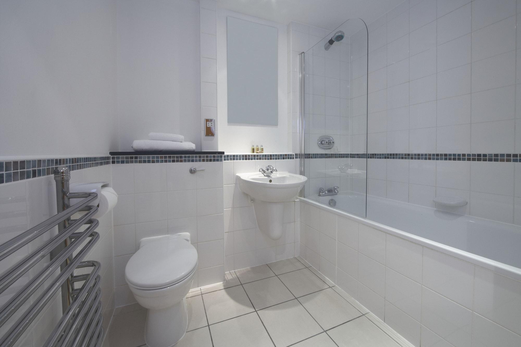 Marlin Apartments London City - Queen Street Экстерьер фото