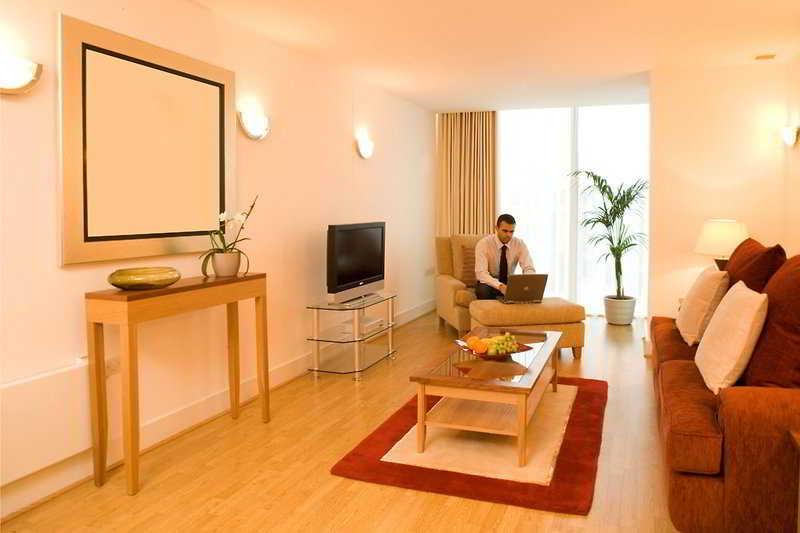 Marlin Apartments London City - Queen Street Экстерьер фото